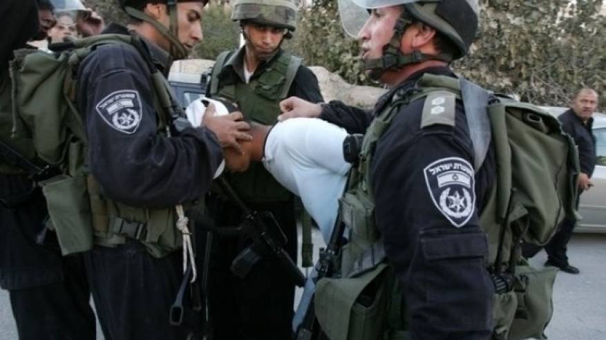 اعتقال11 مقدسيًا بينهم 4 فتيات
